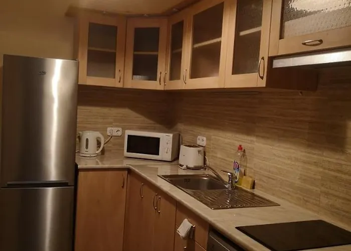 Dowmtown Near Us Embassy Quiet Neighborhood